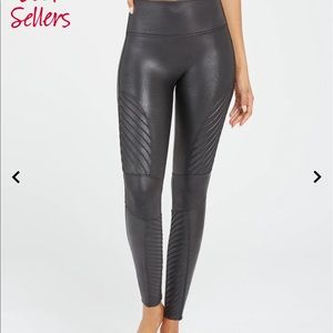 NWOT Black Spanx Moto Leggings in faux leather size XSP